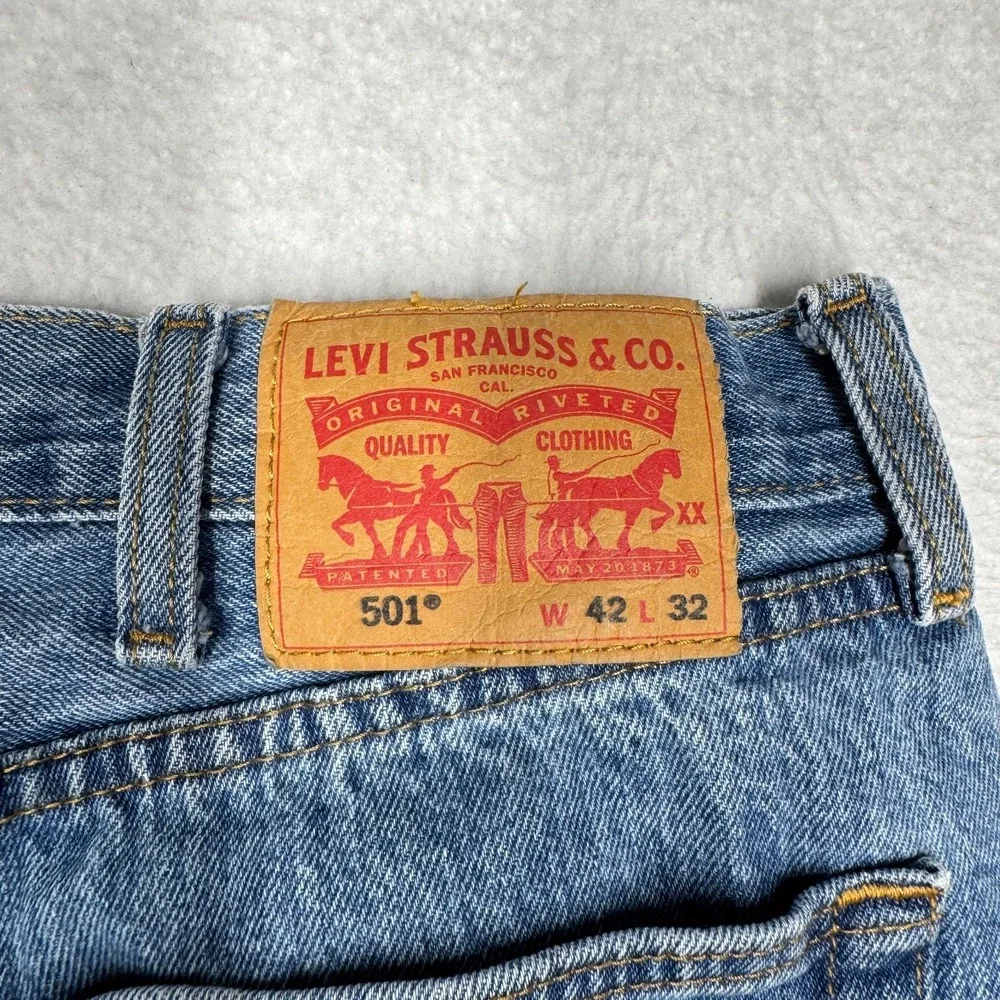 Levis 501 Jeans Blue Regular Straight Fit Faded Stonewash Denim Men's 42x32